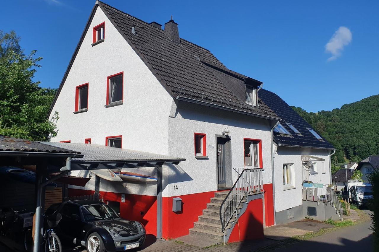 Toms Gaestehaus Шляйден Экстерьер фото